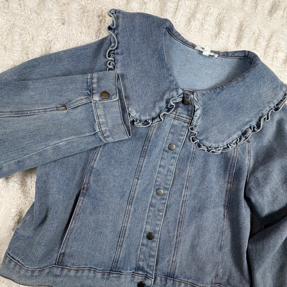 Entro Womens Ruffle Peter Pan Collar Denim Jacket Medium Wash Blue J24995 M